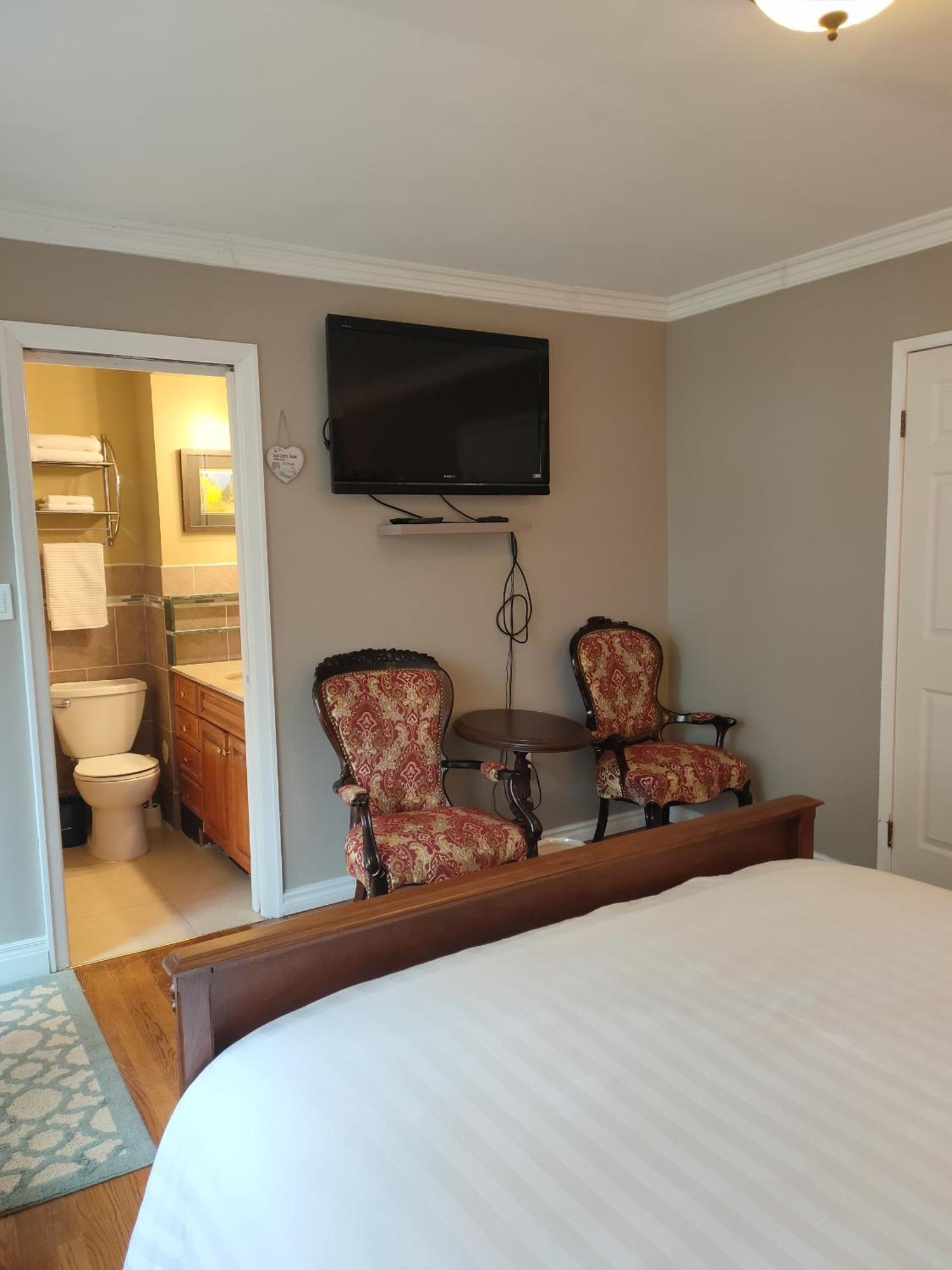Hotel Semi Centre House à White Rock Extérieur photo